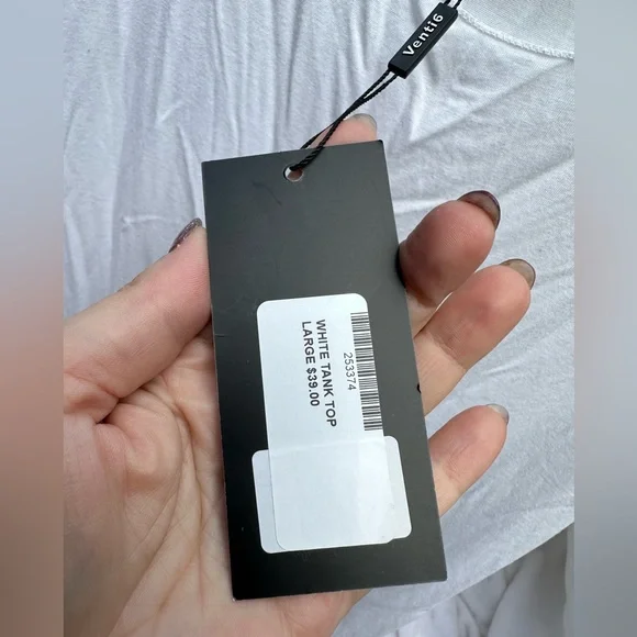 Venti6 simple‎ white tank top size large - Picture 4 of 6